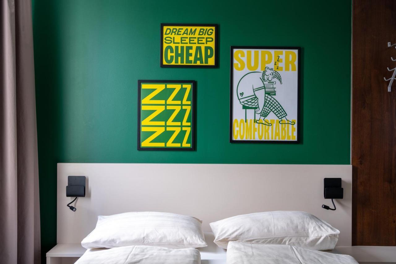 Sleeep Hotel 安斯菲尔登 外观 照片